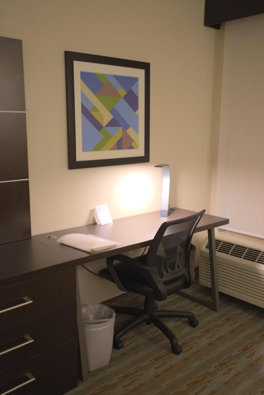 Holiday Inn Express Anderson I-85 - Exit 27- Highway 81 By Ihg Kamer foto